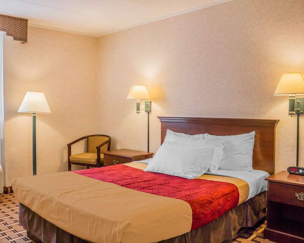 Rodeway Inn Мистик Стая снимка